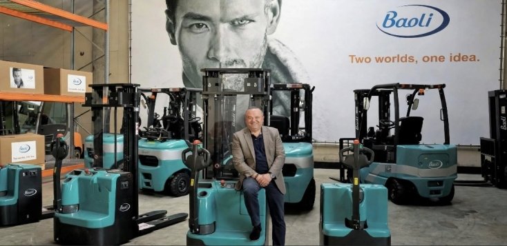En J. Forklift Elevación, S.L. Tenemos Máquinas en STOCK para ENTREGA INMEDIATA